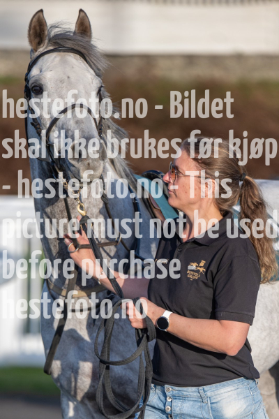 20240502-194820-DSC1352