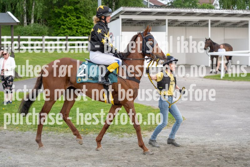 20240523-194940-DSC4701