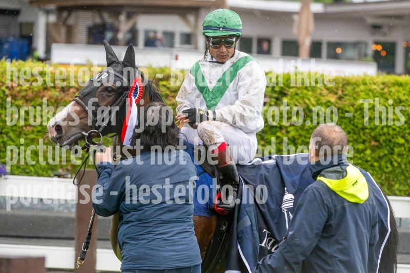20240622-183550-DSC_0713