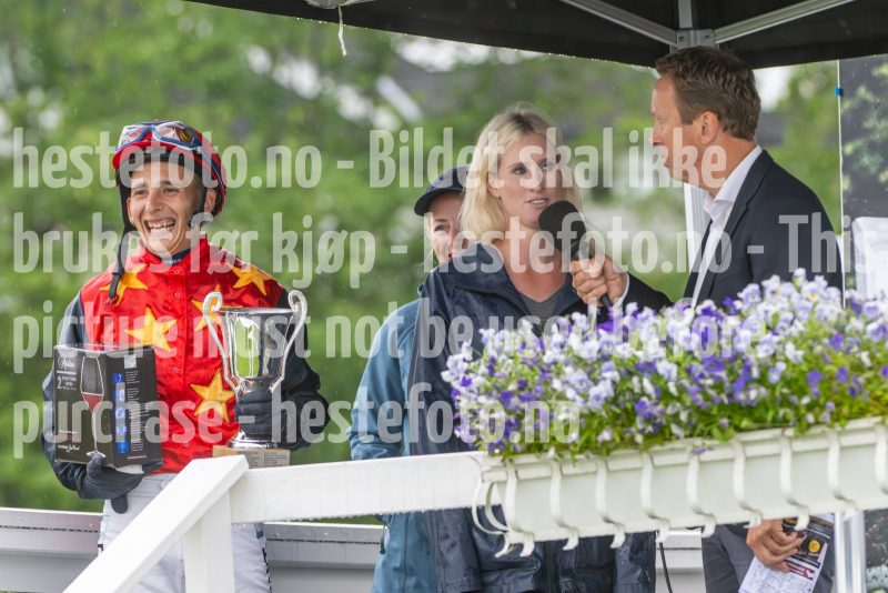 20240622-192936-DSC_1601