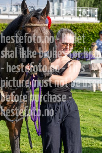 20240718-184639-DSC_9301