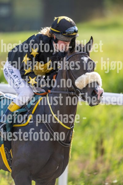 20240725-181257-DSC_8556