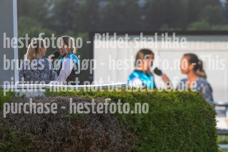 20240725-193732-DSC_1869