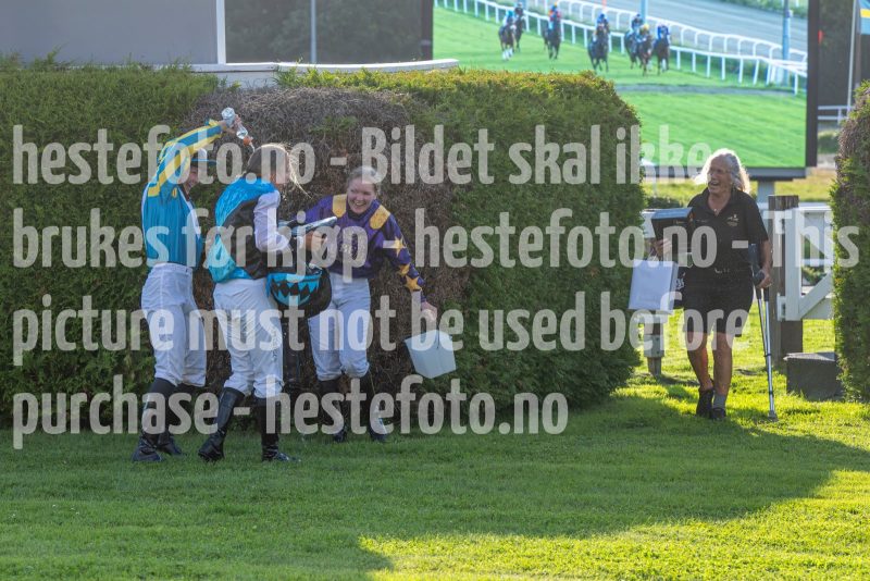 20240725-193856-DSC_1991