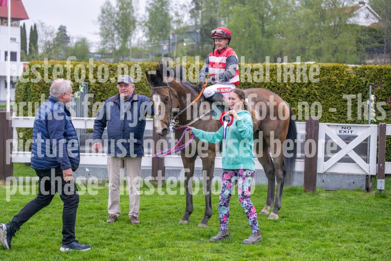 20250501-200724-DSC_6837
