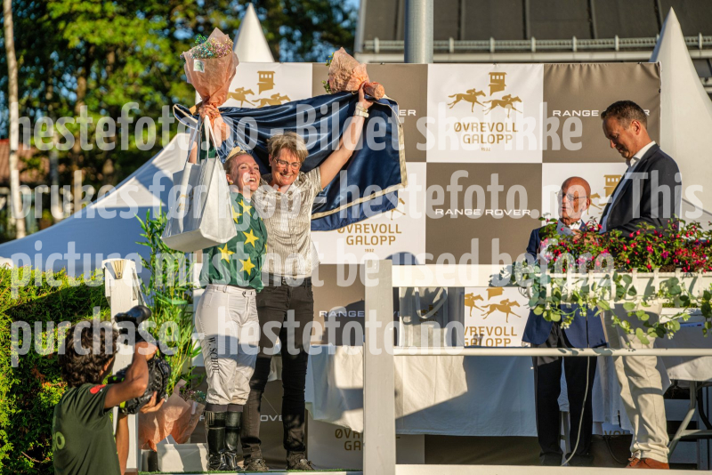 20260825-185355-DSC_3124