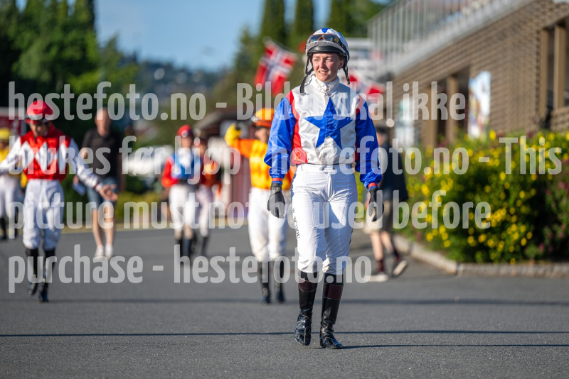 20260709-194739-DSC_0580