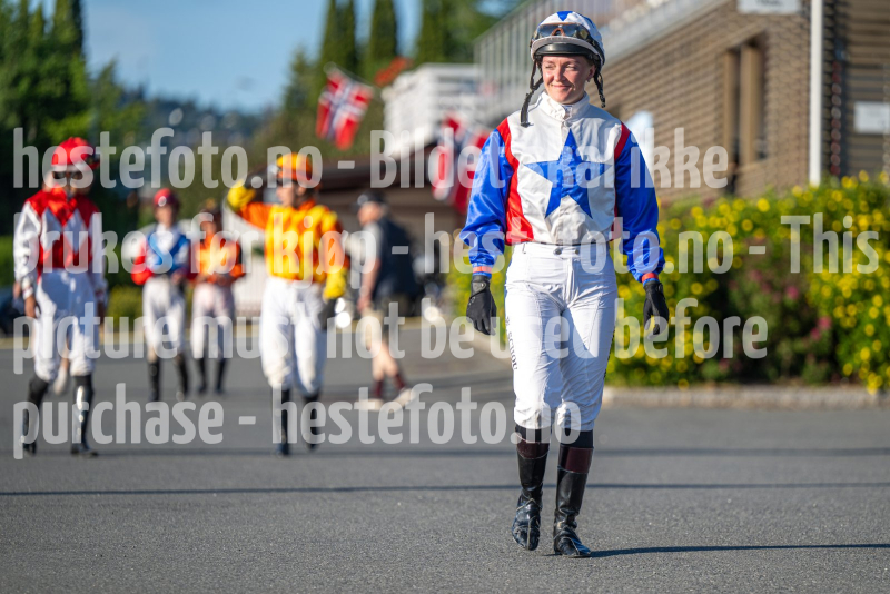 20260709-194741-DSC_0593