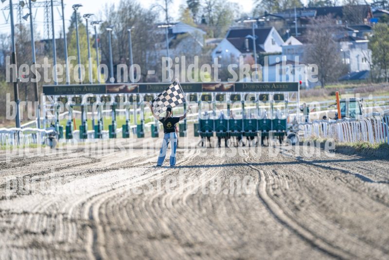20260423-175526-DSC_7945