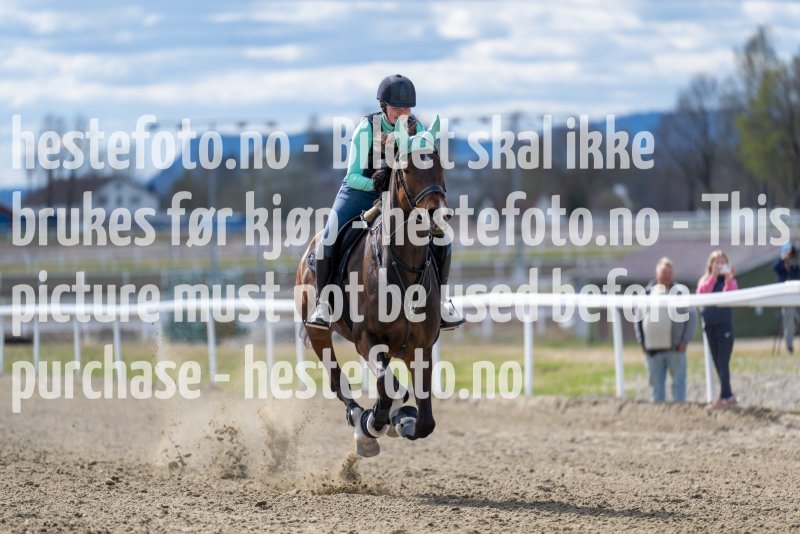 20220423-140905-DSC2004