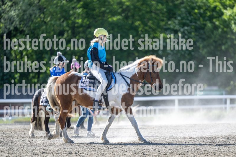 20260528-171827-DSC_1927