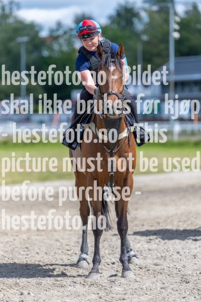 20220716-135742-DSC2588