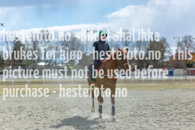 20210424-125747-EKE3118
